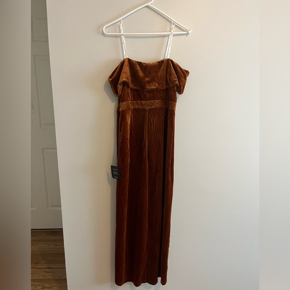 Lulus off-the shoulder velvet dress - Picture 2 of 4
